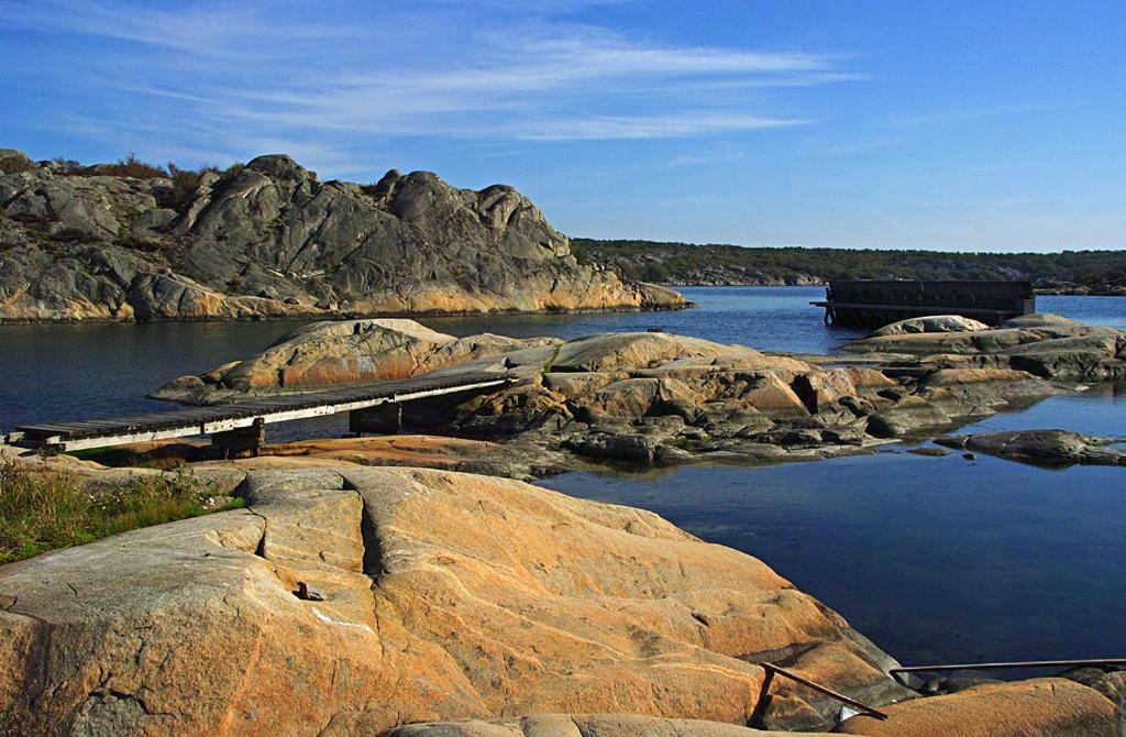 Mysigt Attefallshus Med Naerhet Till Stad Och Hav Gotemburgo Exterior foto